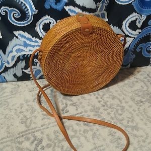 Ameril straw crossbody